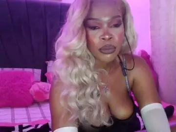 QueenB2  live sex cam