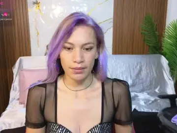 Alonddra-tay  live sex cam