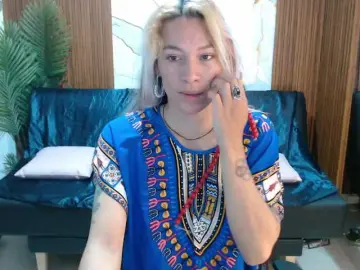 Alonddra-tay  live sex cam