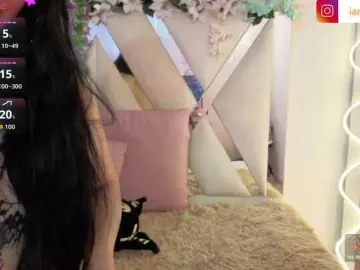 Hina-tay  live sex cam