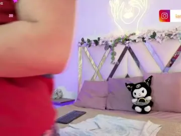Hina-tay  live sex cam