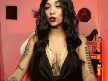 Luciferdevil1  live sex cam