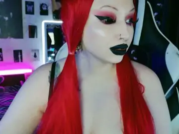 Razor-claw  live sex cam
