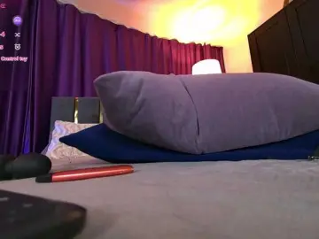 EmpressDesire  live sex cam