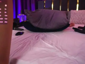 EmpressDesire  live sex cam