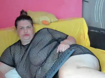 Ionysexylipspussy  live sex cam