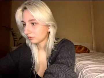 LaquandaPeth  live sex cam