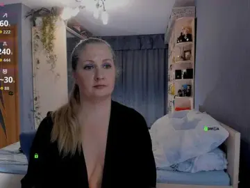 MoCuishle  live sex cam