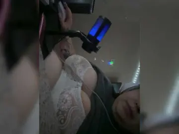 Pupsik777xd1  live sex cam