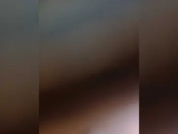 Sexy-buttress  live sex cam