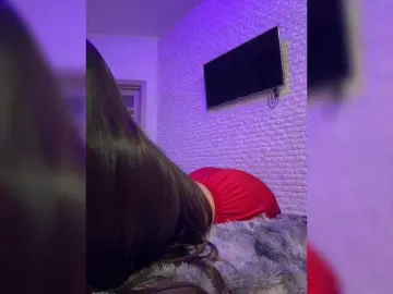 Sweetkira25  live sex cam