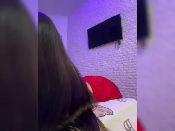 Sweetkira25  live sex cam