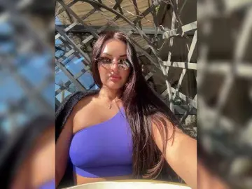 Sweetkira25  live sex cam