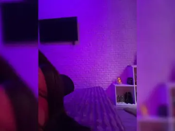 Sweetkira25  live sex cam