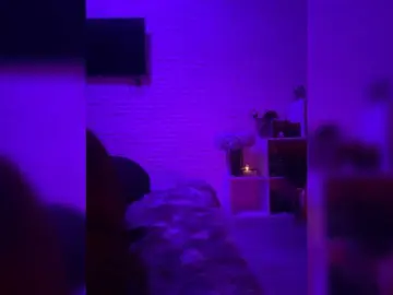 Sweetkira25  live sex cam