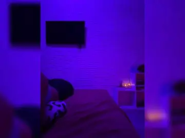 Sweetkira25  live sex cam