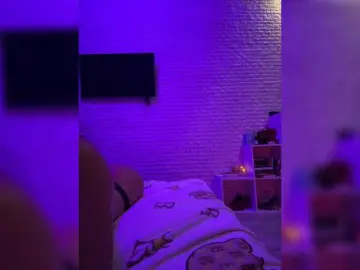 Sweetkira25  live sex cam