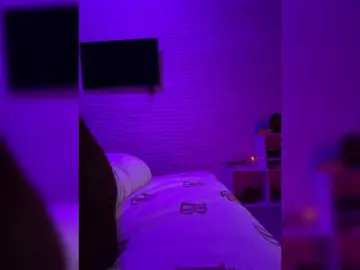 Sweetkira25  live sex cam