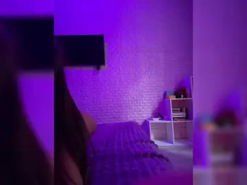Sweetkira25  live sex cam