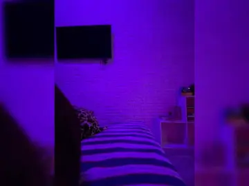 Sweetkira25  live sex cam