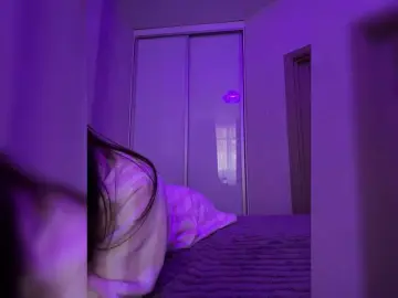 Sweetkira25  live sex cam