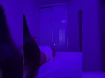 Sweetkira25  live sex cam