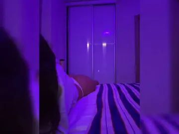 Sweetkira25  live sex cam