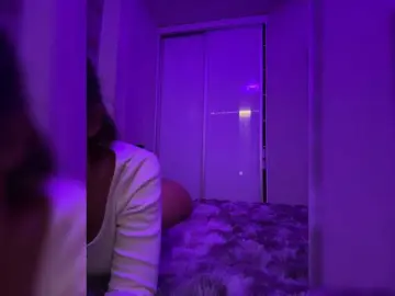 Sweetkira25  live sex cam