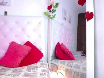 Sweettcanela  live sex cam