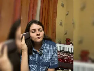 AhataV  live sex cam