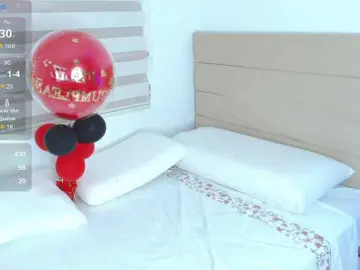 AlanaBale  live sex cam