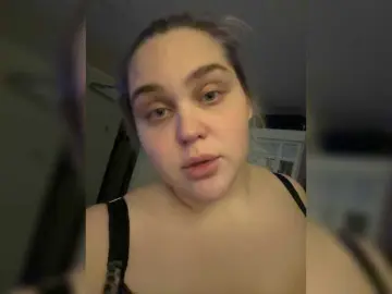 Bigtitsa  live sex cam