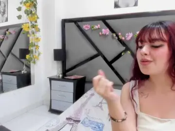 CarolRousee  live sex cam