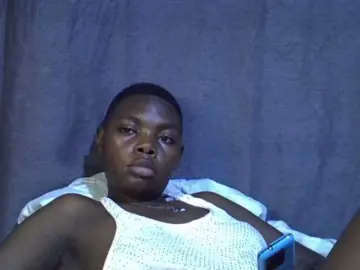 Cute-tamarah  live sex cam