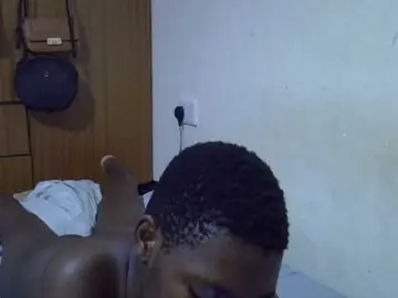 Cute-tamarah  live sex cam