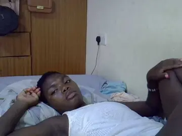 Cute-tamarah  live sex cam