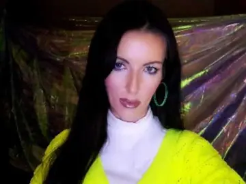 DizaKitty  live sex cam