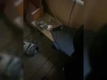 Elena-29  live sex cam