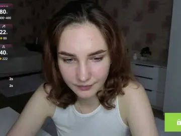 MaxieDungy  live sex cam