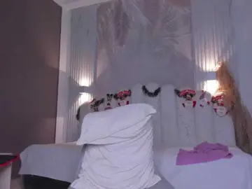 Pamela-78  live sex cam