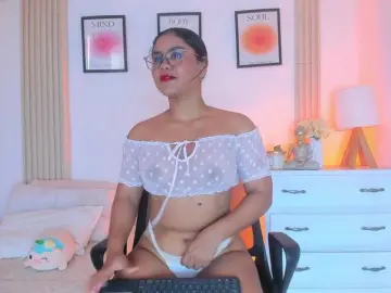 Rossy-x  live sex cam