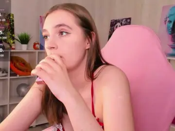 Amy-Desiree  live sex cam