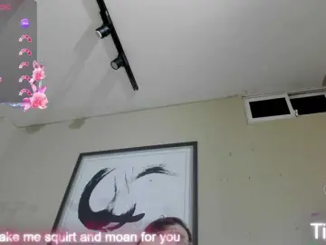Julisinangel  live sex cam