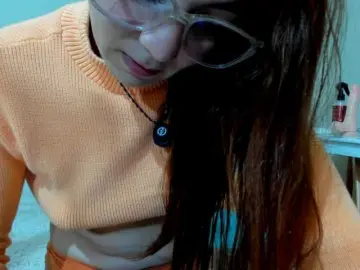 Julisinangel  live sex cam