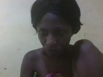 Maevah  live sex cam