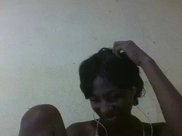 Maevah  live sex cam