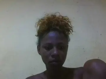 Maevah  live sex cam