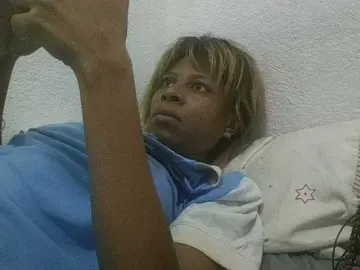 Maevah  live sex cam