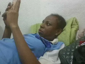 Maevah  live sex cam