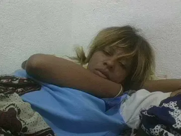 Maevah  live sex cam